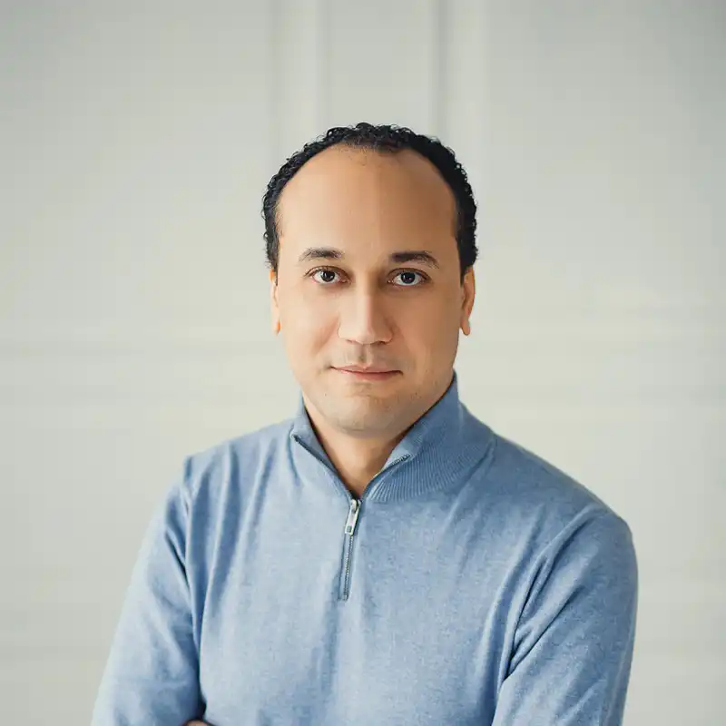 Aziz's profile picture on Pangea, the world's largest fractional talent marketplace.