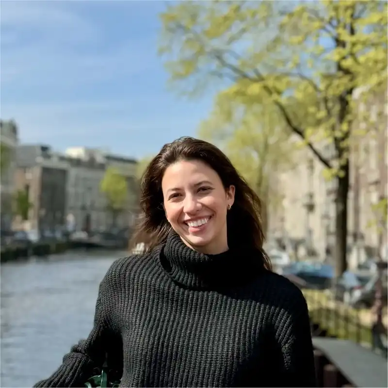 Ana Carolina's profile picture on Pangea, the world's largest fractional talent marketplace.