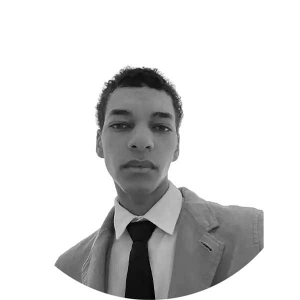 Alexandre's profile picture on Pangea, the world's largest fractional talent marketplace.