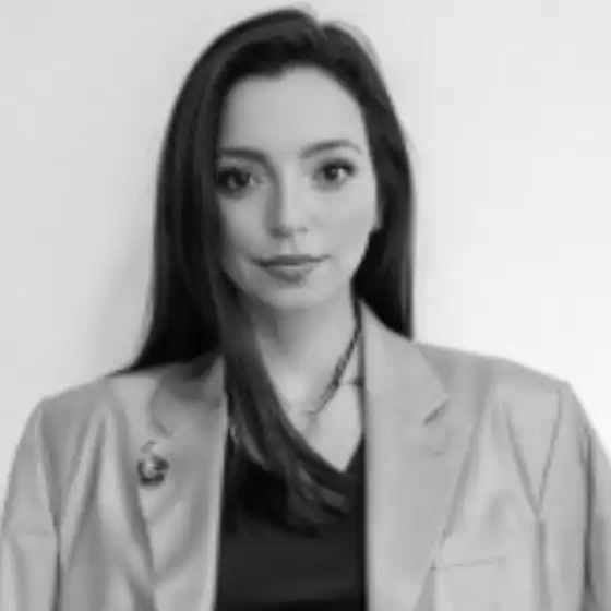 Sara's profile picture on Pangea, the world's largest fractional talent marketplace.