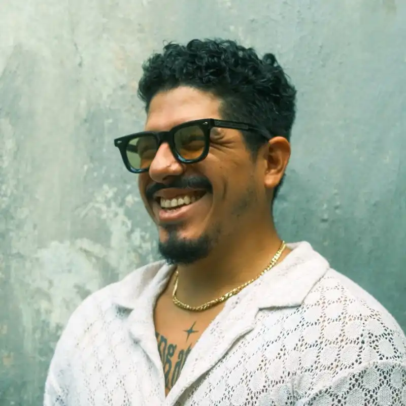 Daniel's profile picture on Pangea, the world's largest fractional talent marketplace.