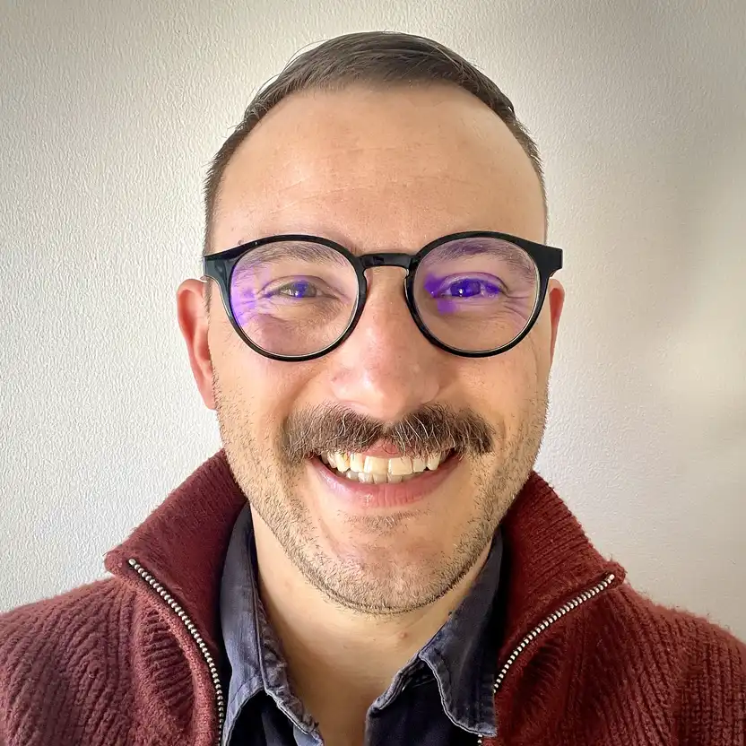 Dixon's profile picture on Pangea, the world's largest fractional talent marketplace.