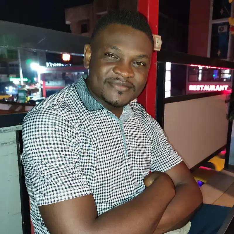 Alex's profile picture on Pangea, the world's largest fractional talent marketplace.