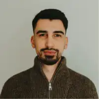 Eduard's profile picture on Pangea, the world's largest fractional talent marketplace.