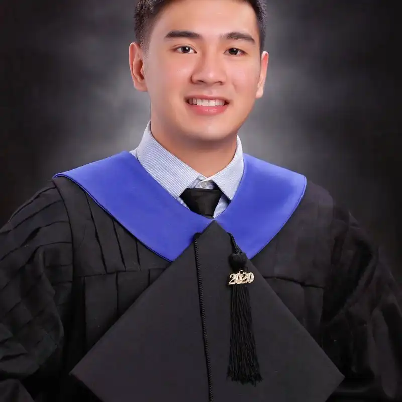 Francis's profile picture on Pangea, the world's largest fractional talent marketplace.