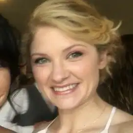 Shelby's profile picture on Pangea, the world's largest fractional talent marketplace.