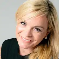 Betsy's profile picture