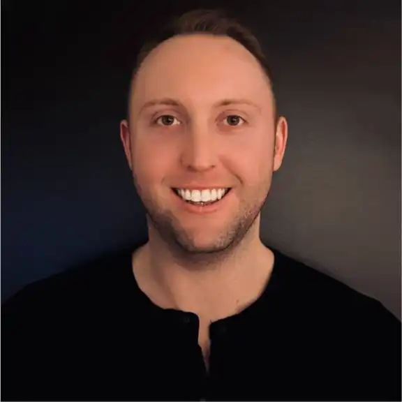 Devan's profile picture on Pangea, the world's largest fractional talent marketplace.