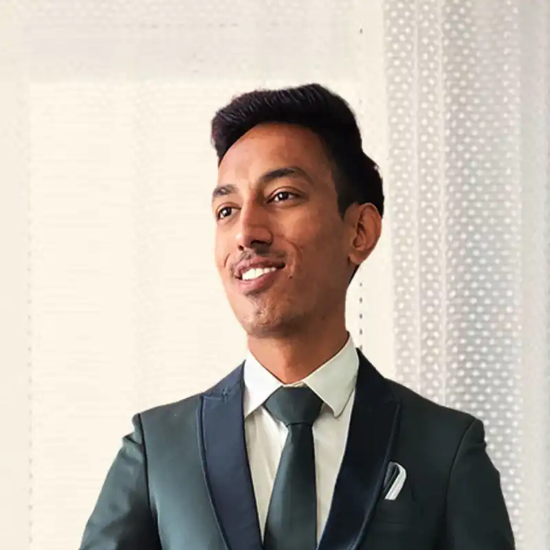 Dhiren's profile picture on Pangea, the world's largest fractional talent marketplace.