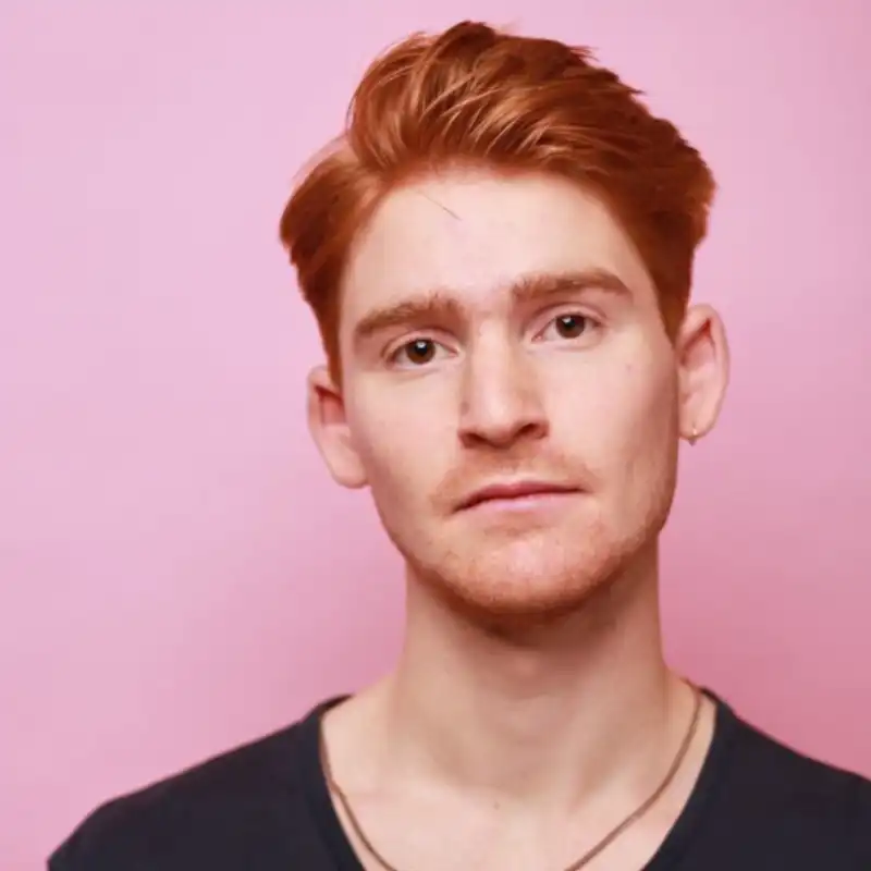 Arthur's profile picture on Pangea, the world's largest fractional talent marketplace.