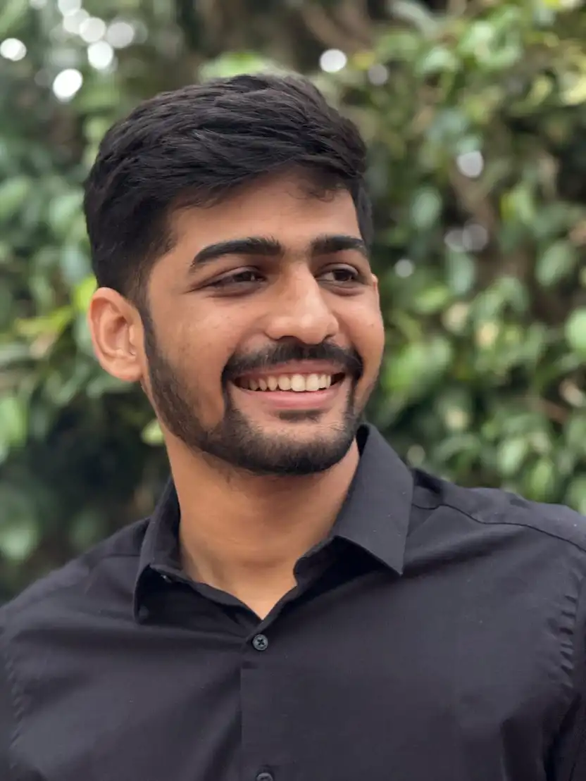 Fenil's profile picture on Pangea, the world's largest fractional talent marketplace.