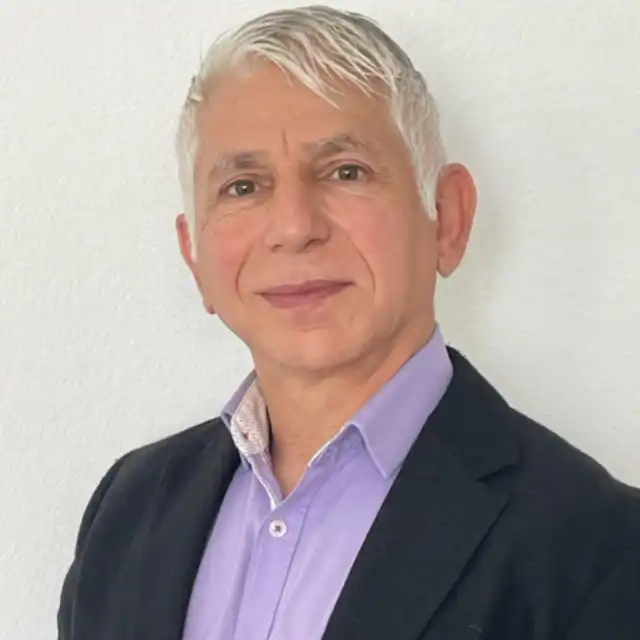 Ali's profile picture on Pangea, the world's largest fractional talent marketplace.