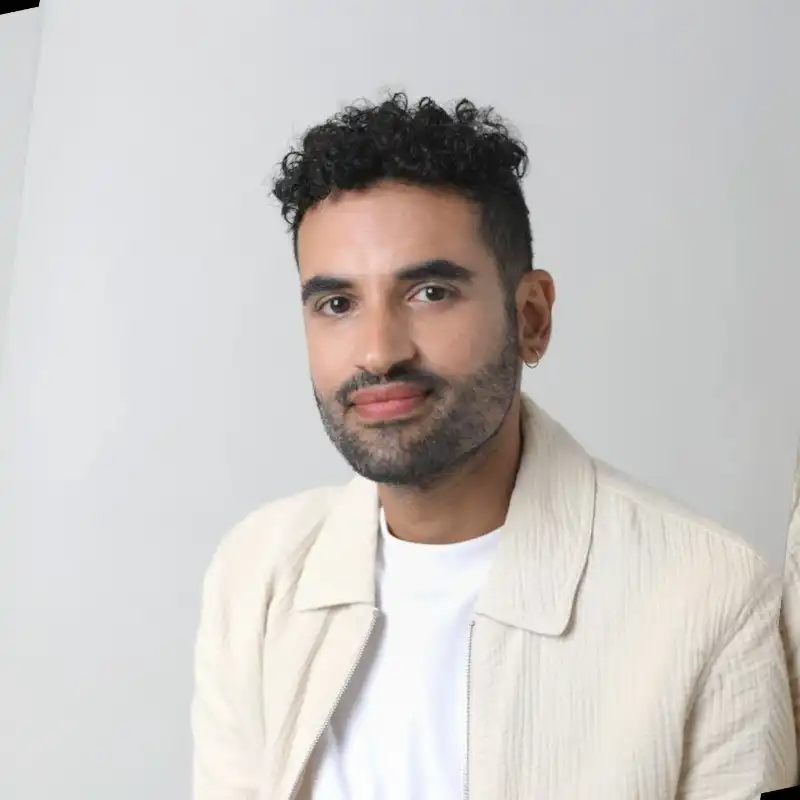 Mena's profile picture on Pangea, the world's largest fractional talent marketplace.