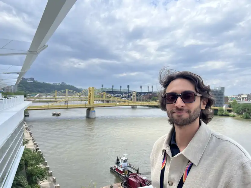 Hamza's profile picture on Pangea, the world's largest fractional talent marketplace.