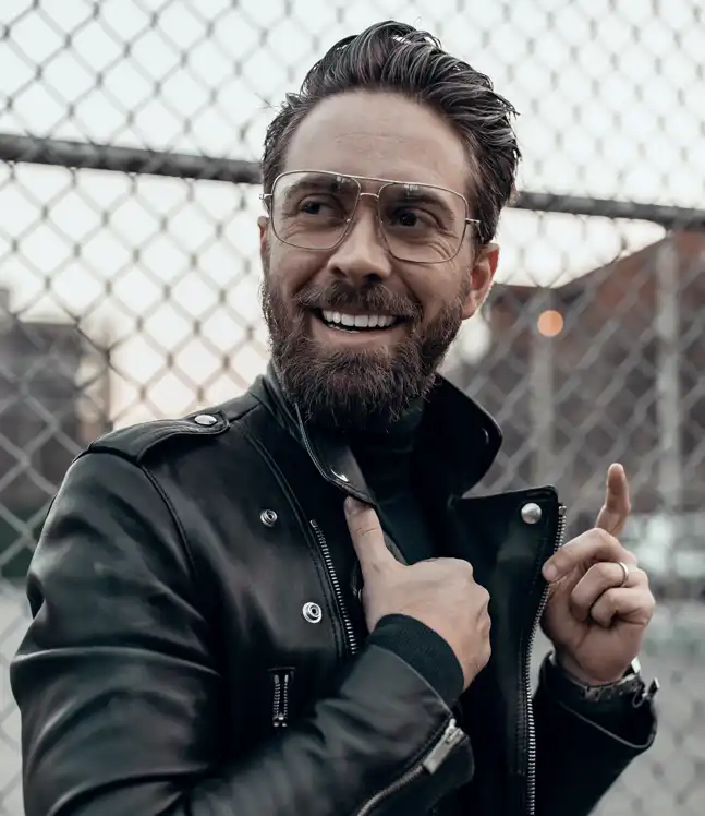 Andrew's profile picture on Pangea, the world's largest fractional talent marketplace.