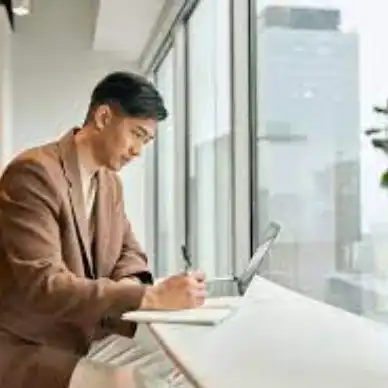 Edgar's profile picture on Pangea, the world's largest fractional talent marketplace.