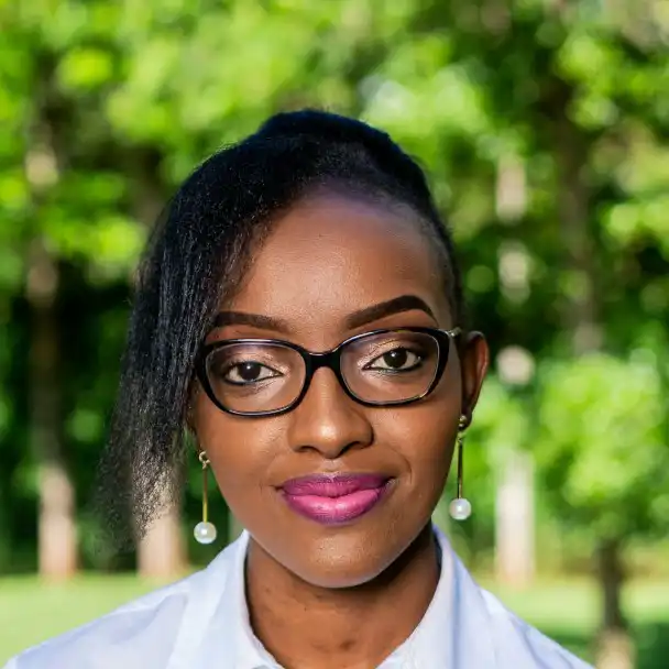 Esther's profile picture on Pangea, the world's largest fractional talent marketplace.