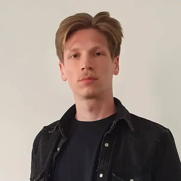 Filip's profile picture on Pangea, the world's largest fractional talent marketplace.