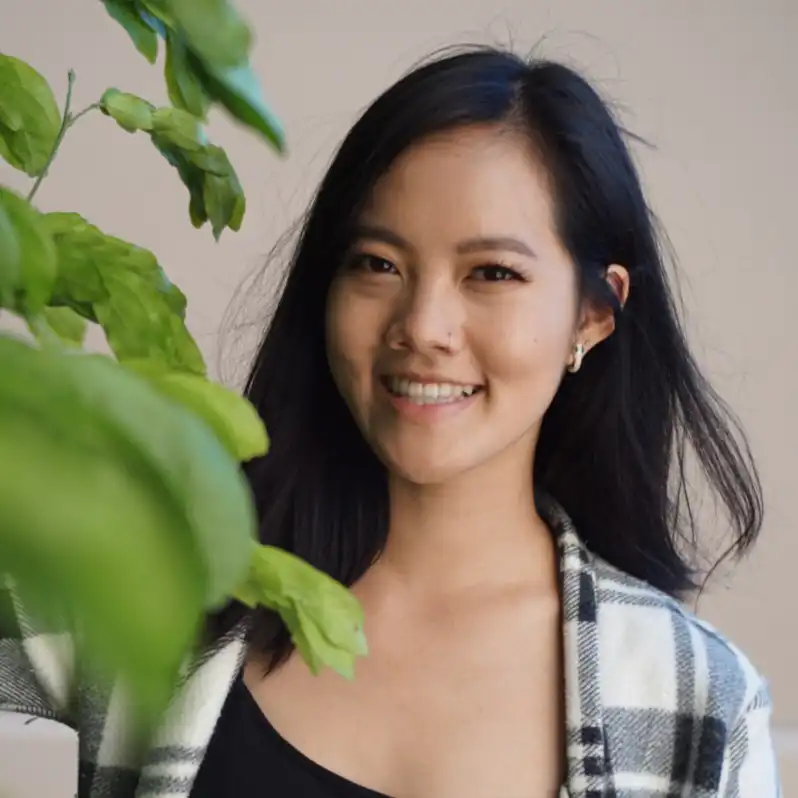Esther's profile picture