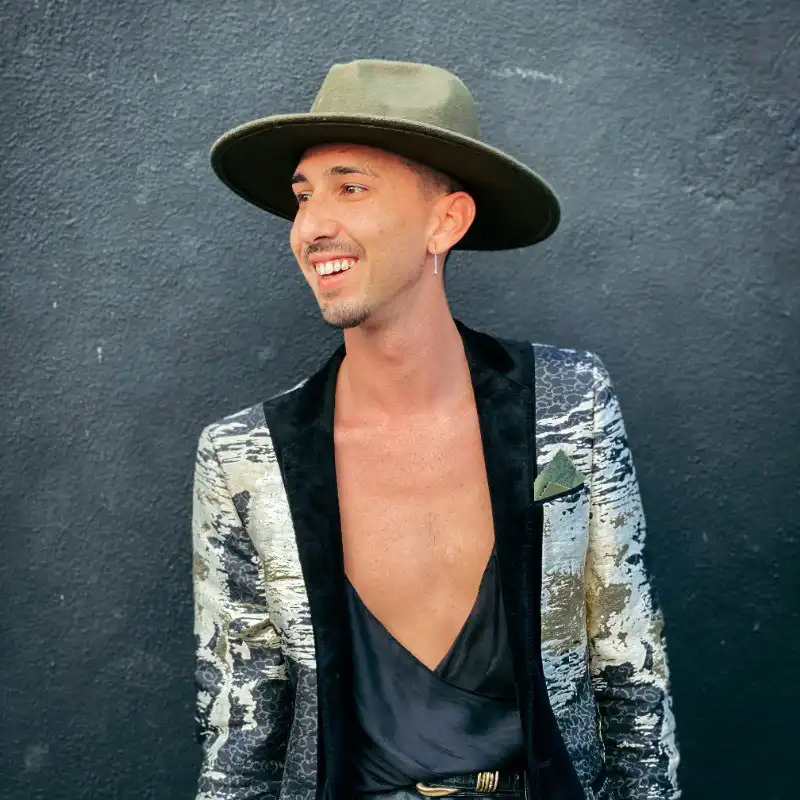 Sergio's profile picture on Pangea, the world's largest fractional talent marketplace.