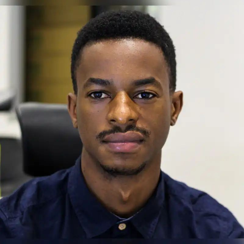 Osvaldo's profile picture on Pangea, the world's largest fractional talent marketplace.