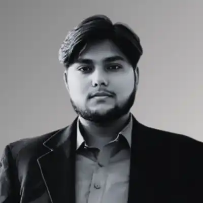 Usama's profile picture on Pangea, the world's largest fractional talent marketplace.