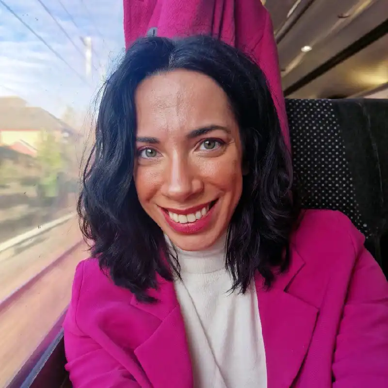 Maya's profile picture on Pangea, the world's largest fractional talent marketplace.