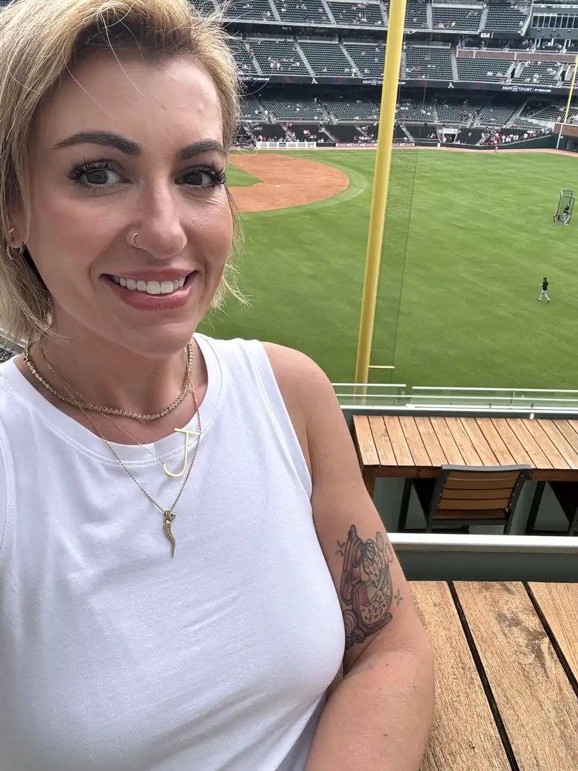 Patricia's profile picture on Pangea, the world's largest fractional talent marketplace.