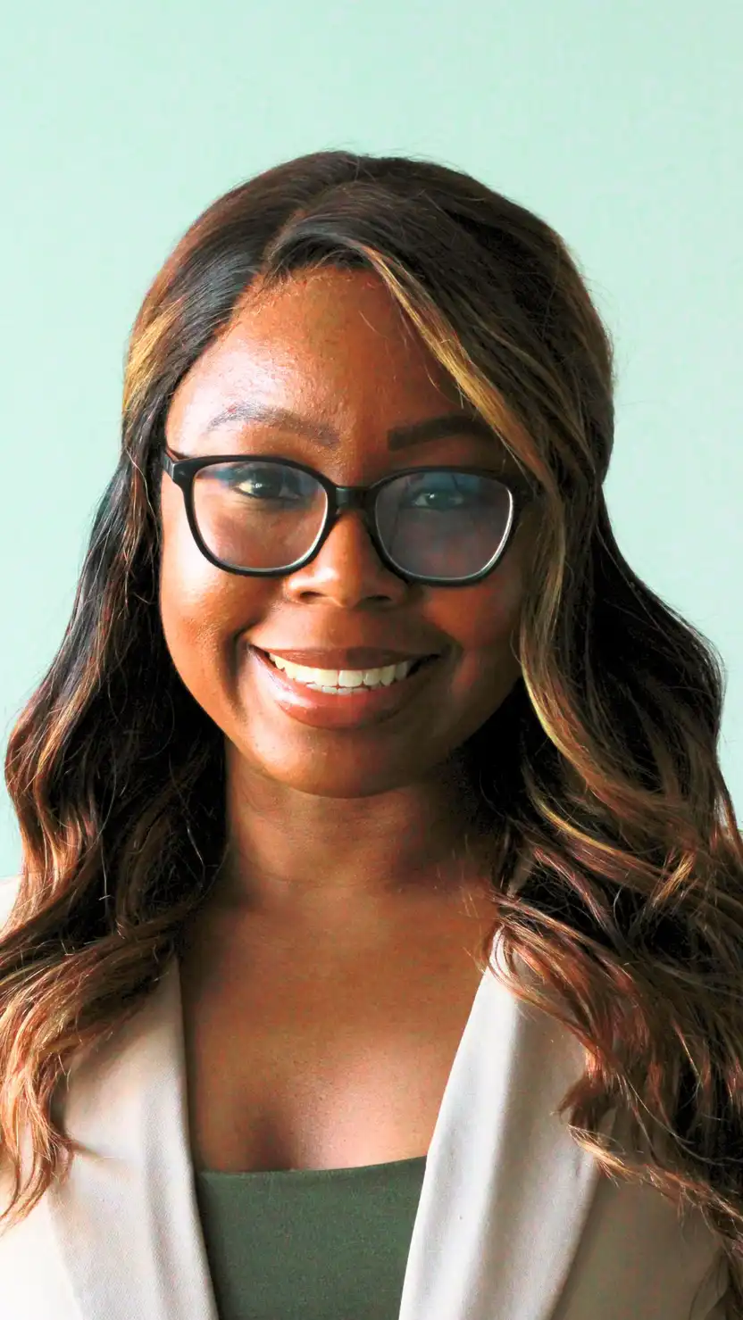 Samantha's profile picture on Pangea, the world's largest fractional talent marketplace.