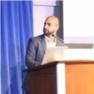 Waleed's profile picture on Pangea, the world's largest fractional talent marketplace.