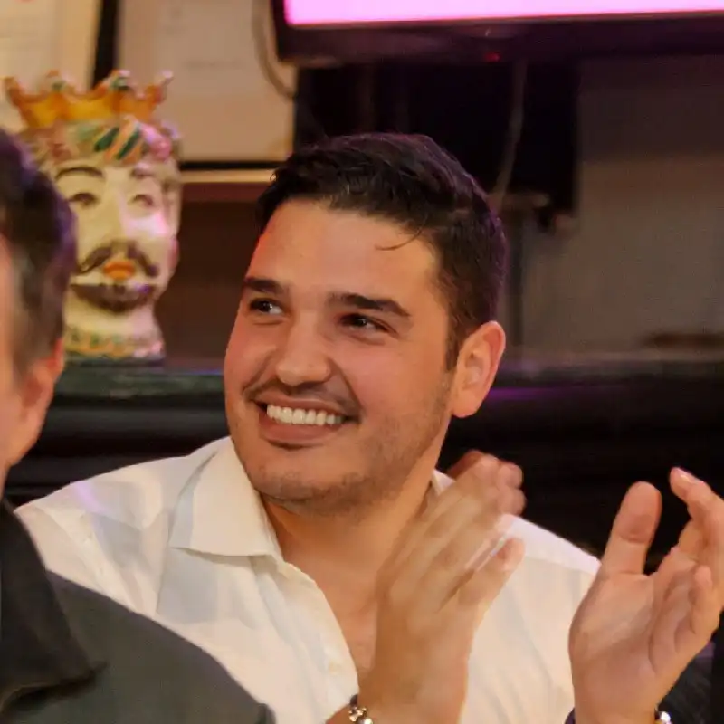 Skander's profile picture on Pangea, the world's largest fractional talent marketplace.