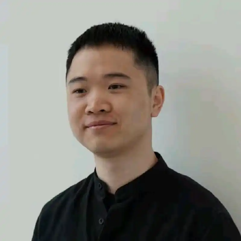 Jingzhou's profile picture on Pangea, the world's largest fractional talent marketplace.
