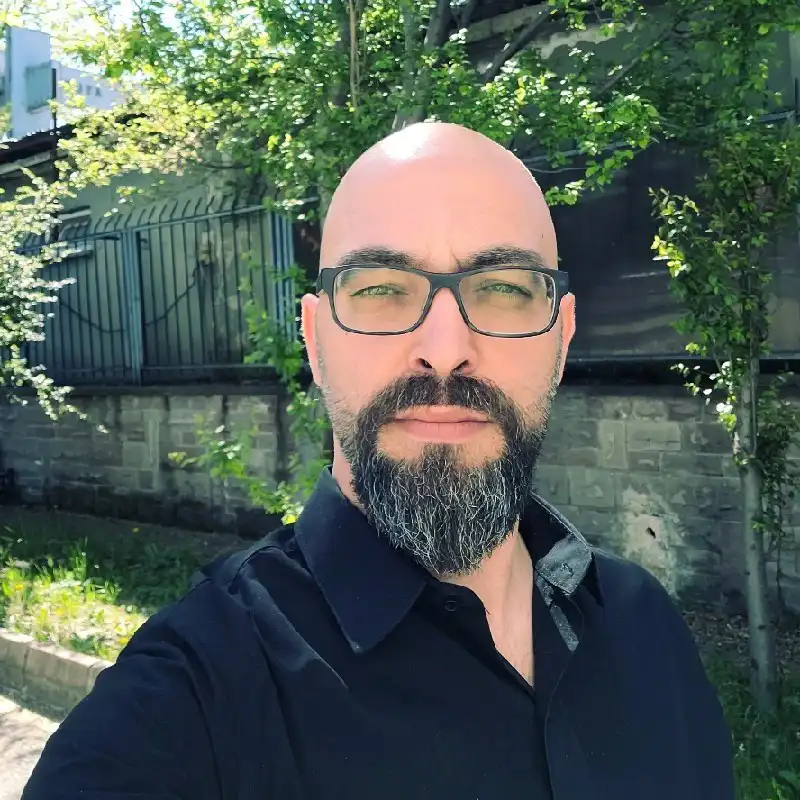 Serdar's profile picture on Pangea, the world's largest fractional talent marketplace.