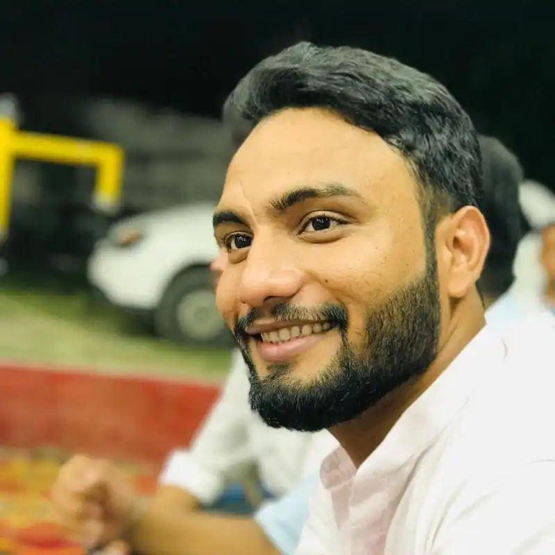 Abhinav's profile picture on Pangea, the world's largest fractional talent marketplace.