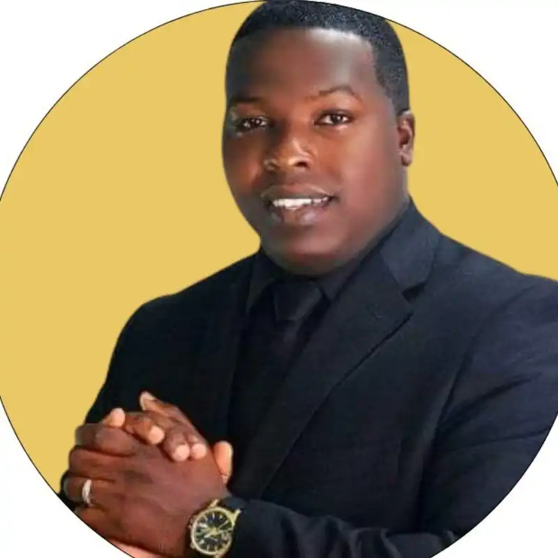 Dan's profile picture on Pangea, the world's largest fractional talent marketplace.