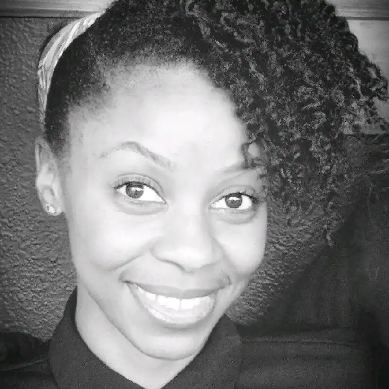 Jennifer F's profile picture