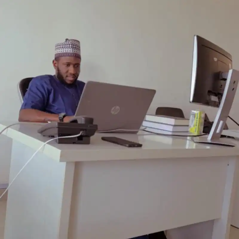 Usman's profile picture on Pangea, the world's largest fractional talent marketplace.