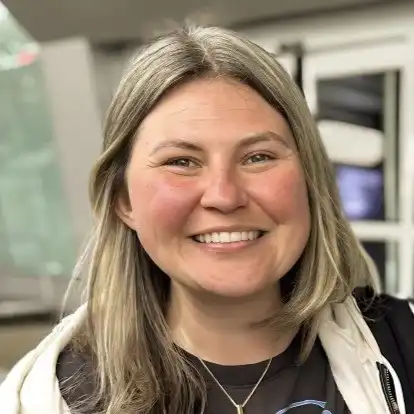 Nicole's profile picture on Pangea, the world's largest fractional talent marketplace.