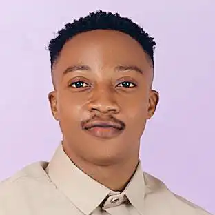 Akinlabi's profile picture on Pangea, the world's largest fractional talent marketplace.