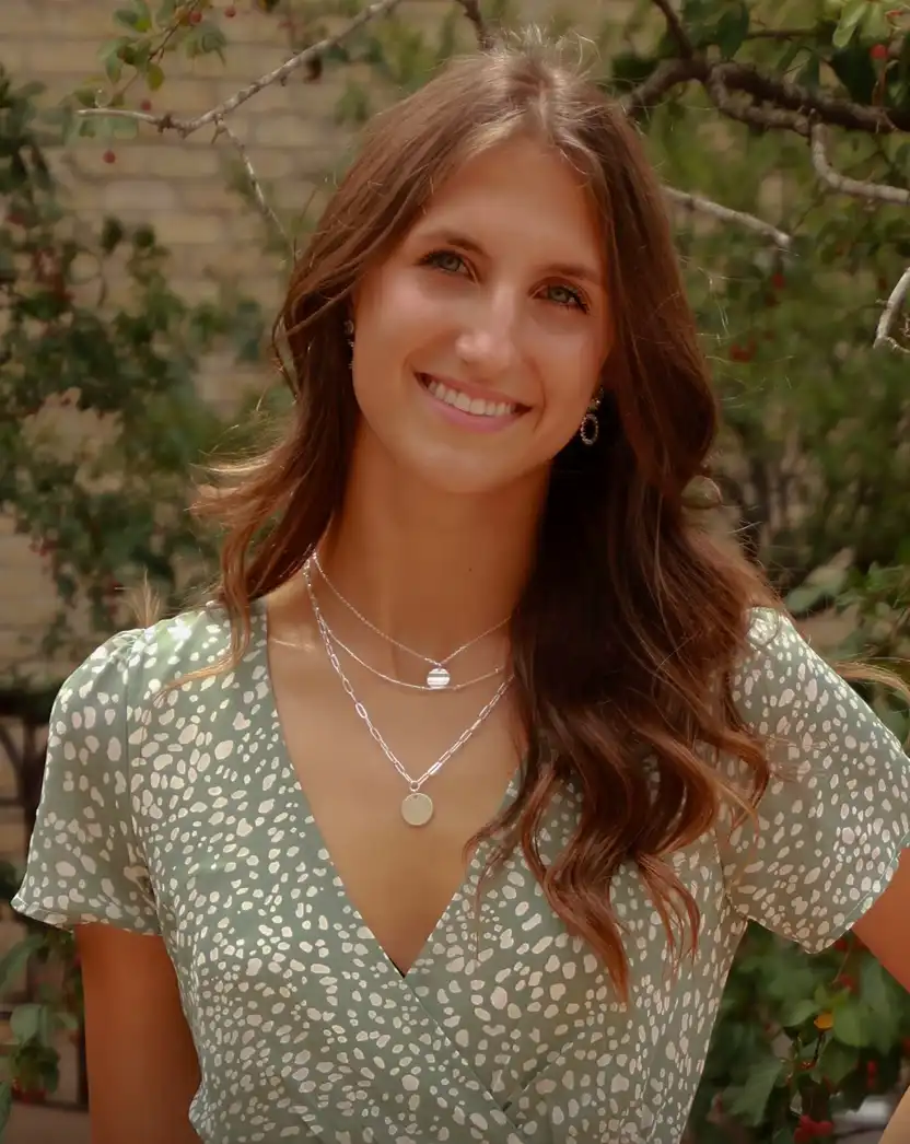 Monica's profile picture