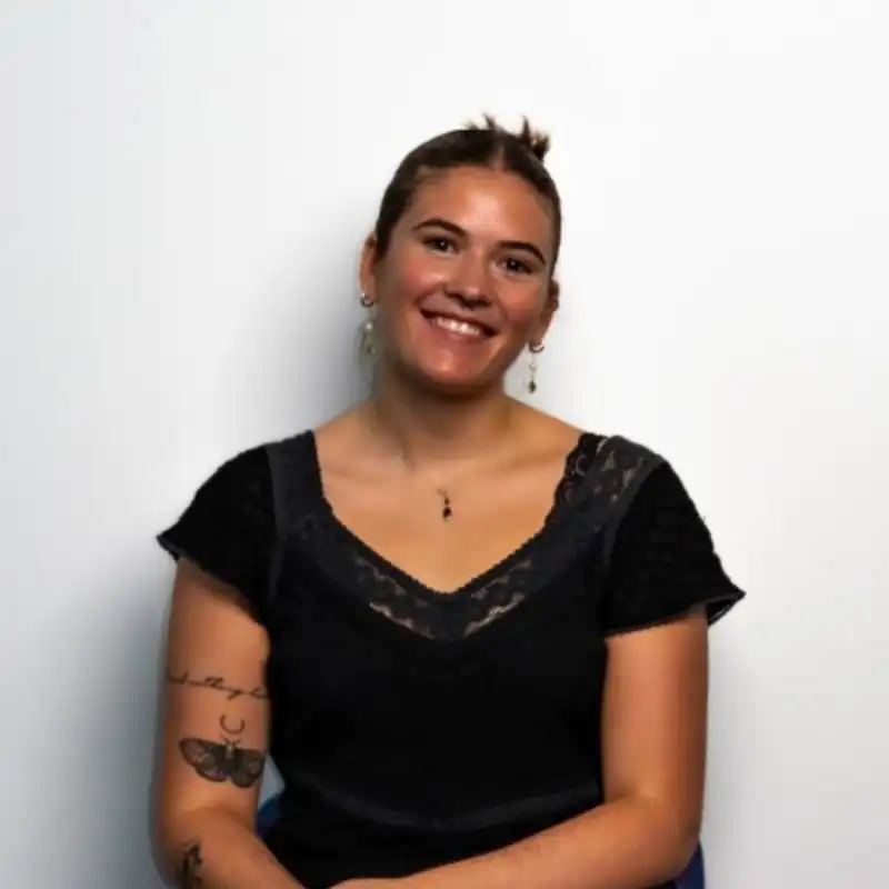 Chloe's profile picture on Pangea, the world's largest fractional talent marketplace.